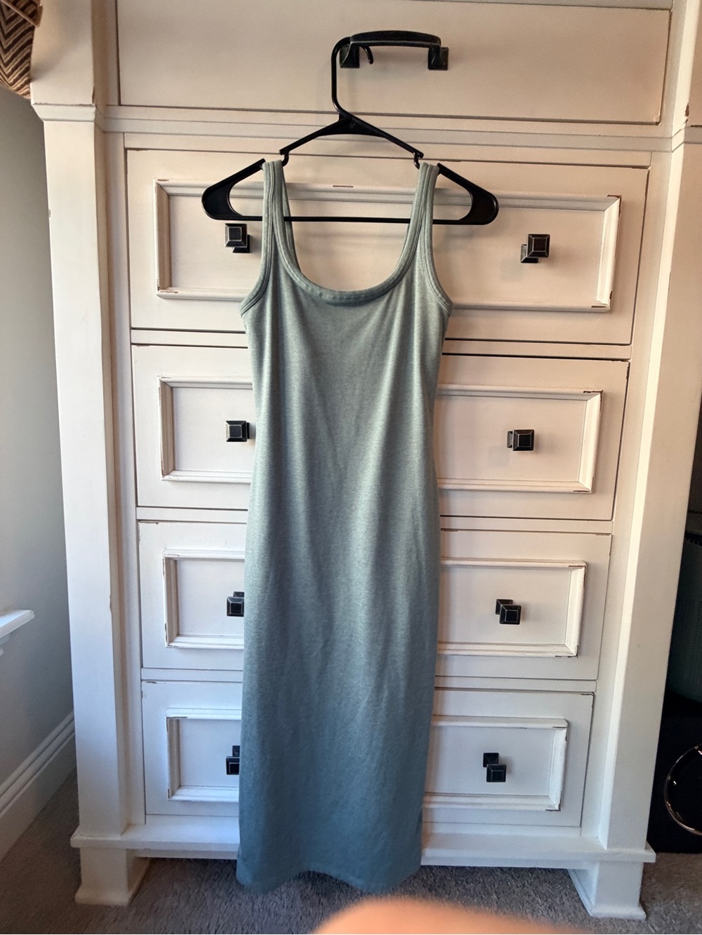 Vuori Scoop Neck Tank Midi Dress - Sage Green